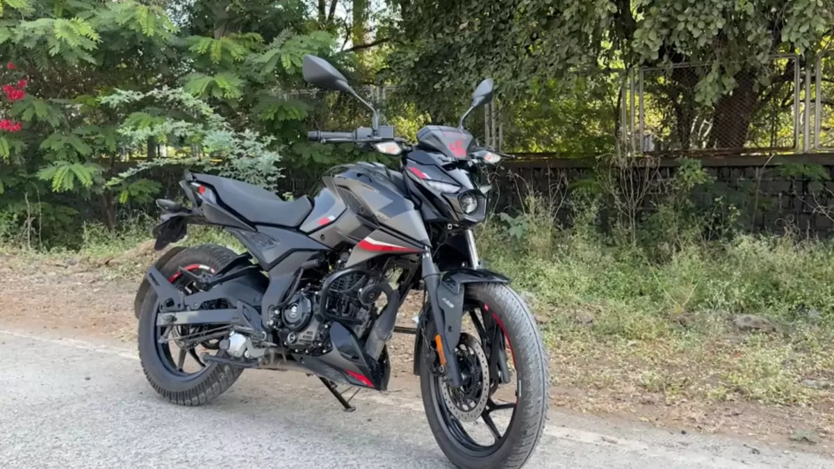 Bajaj Pulsar N150 Features 2025, Performance, Value Bajaj Pulsar N150 2025
