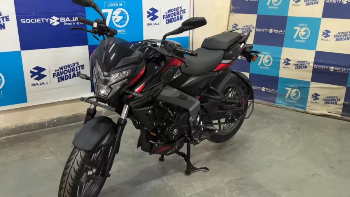 Bajaj Pulsar NS200 Features, Specifications, Performance